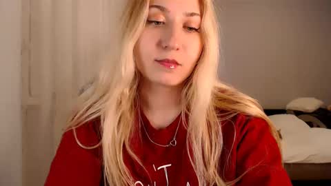 Snapshot of vibezgirl chatting on 10, 3, 2025 Amelia online show from 10, 3, 2025