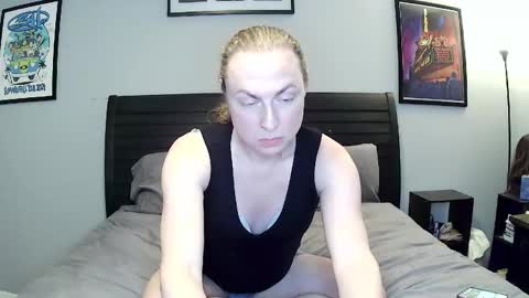 Snapshot of vicki_stockings chatting on 16, 2, 2026 Vicki Stockings online show from 16, 2, 2026