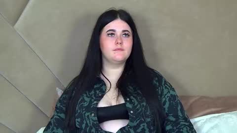 VickiBrooks online show from 4, 2, 2025