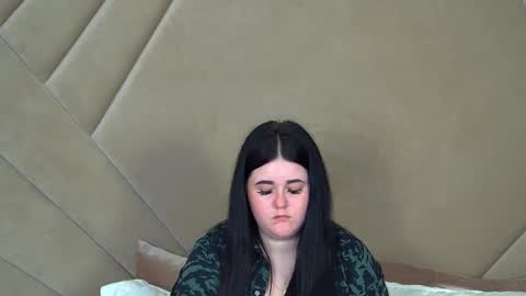 VickiBrooks online show from 5, 2, 2025