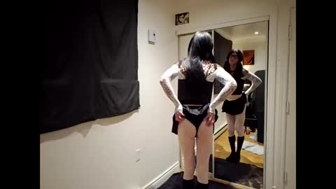 Snapshot of vicky_crossdresser chatting on 20, 10, 2025 vicky_crossdresser online show from 20, 10, 2025