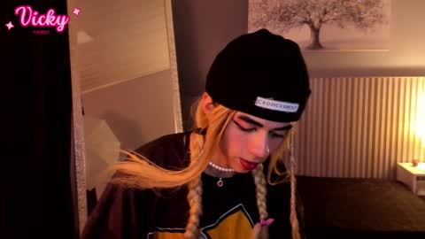  Vicky  online show from 3, 2, 2026