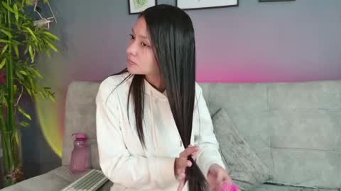 Snapshot of vicky_kittyy chatting on 5, 5, 2026 Amy online show from 5, 5, 2026
