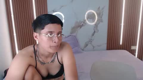 Victoria y Danniela online show from 16, 3, 2026