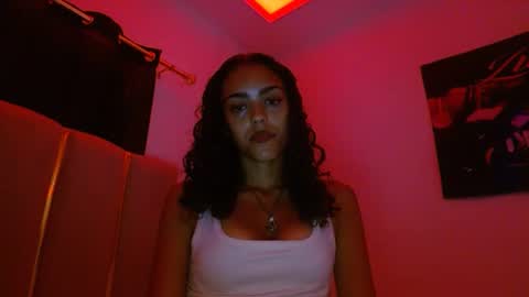 Snapshot of vickyyyx chatting on 14, 7, 2026 Goddess Victory online show from 14, 7, 2026