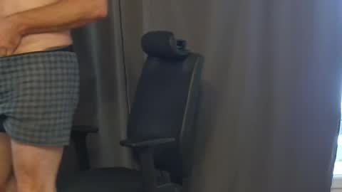 Snapshot of vicretro74 chatting on 18, 11, 2025 Vic online show from 18, 11, 2025