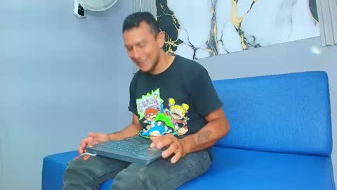Snapshot of victor_guns chatting on 25, 5, 2026 Victor online show from 25, 5, 2026