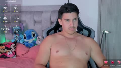 Snapshot of victor_vixen chatting on 6, 1, 2025 victor online show from 6, 1, 2025
