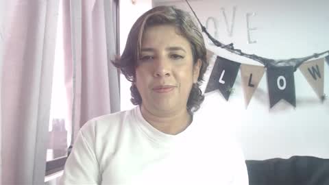 Hi guys   Im victoria  Be the one who can control me in PVT online show from 23, 10, 2025