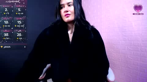 Snapshot of victoria_1126 chatting on 1, 5, 2026 victoria_1126 online show from 1, 5, 2026