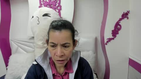Victoria  grey  online show from 17, 7, 2026