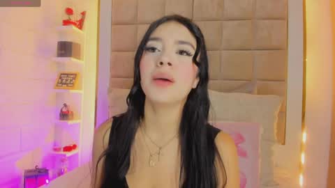 Victoria valentina  online show from 3, 4, 2026