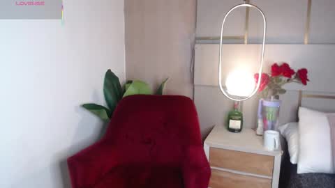 Snapshot of victoria_collinns chatting on 1, 10, 2025 Victoria Collins online show from 1, 10, 2025