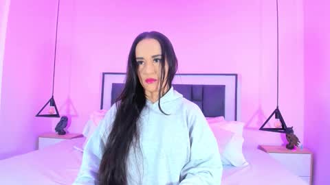 valentina online show from 12, 11, 2025