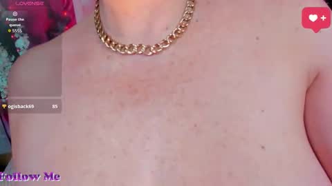 Snapshot of victoria_dior chatting on 3, 3, 2026 diorvictoria9 online show from 3, 3, 2026