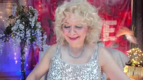 diorvictoria9 online show from 17, 4, 2026