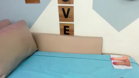 Snapshot of victoria_fallon chatting on 10, 9, 2025 VICTORIA online show from 10, 9, 2025