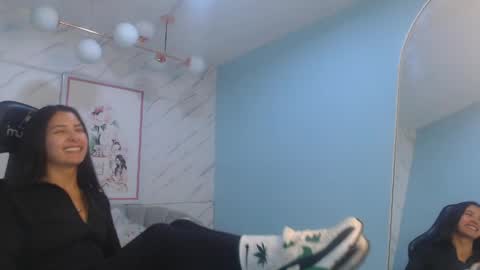 Victoria online show from 28, 4, 2026