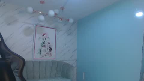 Snapshot of victoria_hernandez_t chatting on 13, 5, 2026 Victoria online show from 13, 5, 2026