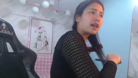 Snapshot of victoria_hernandez_t chatting on 31, 7, 2026 Victoria online show from 31, 7, 2026