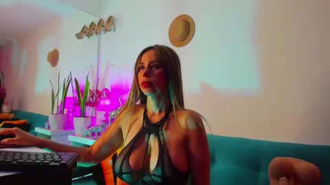 Victoria  online show from 2, 2, 2025