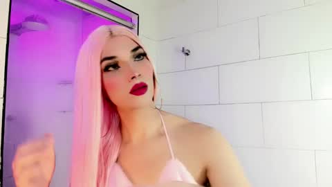 Victoria online show from 28, 10, 2025