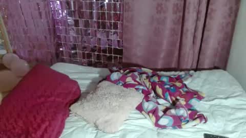 VICKY online show from 23, 2, 2025