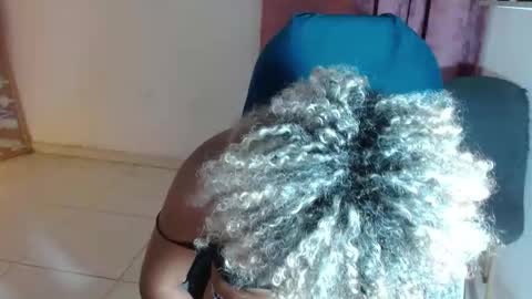 VICKY online show from 6, 3, 2025