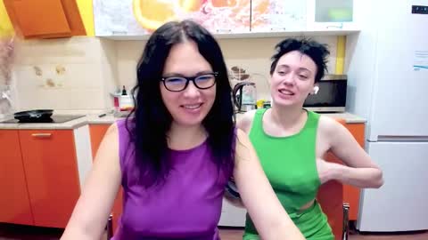 Victoria  online show from 19, 12, 2025