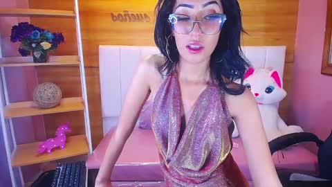 Snapshot of victoria_ricci_a chatting on 8, 2, 2025 Victoria online show from 8, 2, 2025