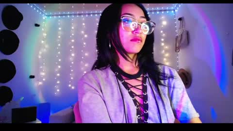 Snapshot of victoria_ricci_a chatting on 9, 3, 2025 Victoria online show from 9, 3, 2025