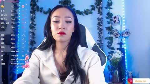 Snapshot of victoria_ricci_a chatting on 22, 10, 2025 Victoria online show from 22, 10, 2025