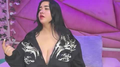 Victoria online show from 24, 11, 2025