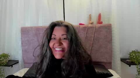 Snapshot of victoriaa_anderson_ chatting on 6, 5, 2026 victoriaa_anderson_ online show from 6, 5, 2026