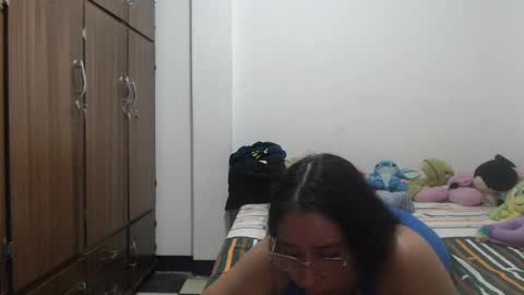Snapshot of victoriaa_silva chatting on 17, 5, 2026 Victoria Silva online show from 17, 5, 2026
