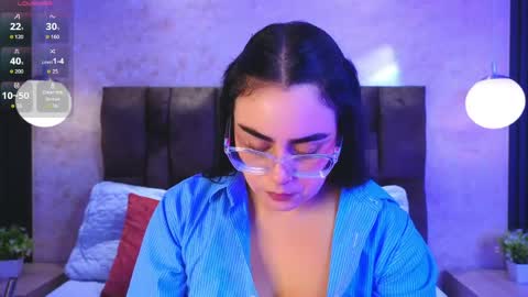Snapshot of victoriaandrade chatting on 27, 4, 2026 Victoria Andrade online show from 27, 4, 2026