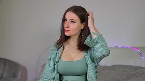 Snapshot of victoriaardern chatting on 23, 9, 2025 Victoria online show from 23, 9, 2025