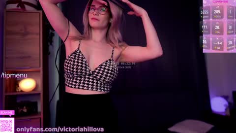 Victoria Hillova online show from 29, 11, 2025