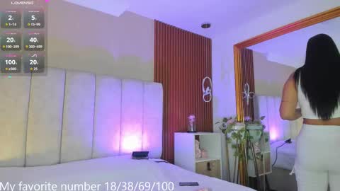 Maria Victoria online show from 14, 9, 2025