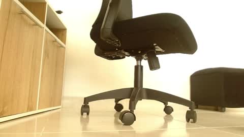 Victoria online show from 2, 4, 2026