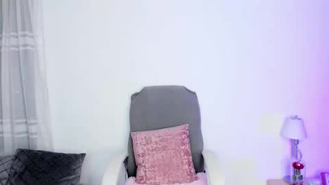 Victoria but you can tell me Vicky Vic or just Tory online show from 29, 9, 2025