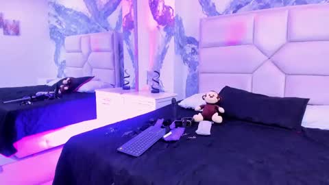 victoriasanz_ online show from 11, 9, 2025