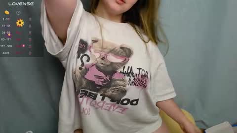 Snapshot of victoriassecrets_ chatting on 29, 10, 2025 victoriassecrets_ online show from 29, 10, 2025