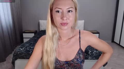 VictoriaTiger online show from 10, 10, 2025