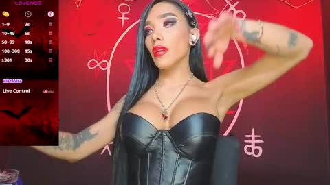 Snapshot of victoriavampire666 chatting on 11, 11, 2025 Victoria Vampire online show from 11, 11, 2025