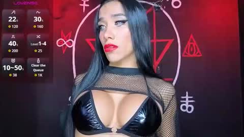 Snapshot of victoriavampire666 chatting on 1, 12, 2025 Victoria Vampire online show from 1, 12, 2025