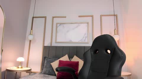 Victoria Vixen online show from 22, 4, 2026