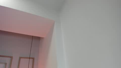 Snapshot of victoriia_vixen chatting on 3, 5, 2026 Victoria Vixen online show from 3, 5, 2026