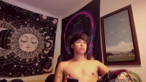 Victorino Jhonson online show from 8, 5, 2026