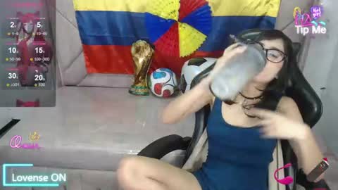 Snapshot of victorycat_v chatting on 18, 6, 2026 Live 1000pm 600am COLOMBIAN HOUR online show from 18, 6, 2026